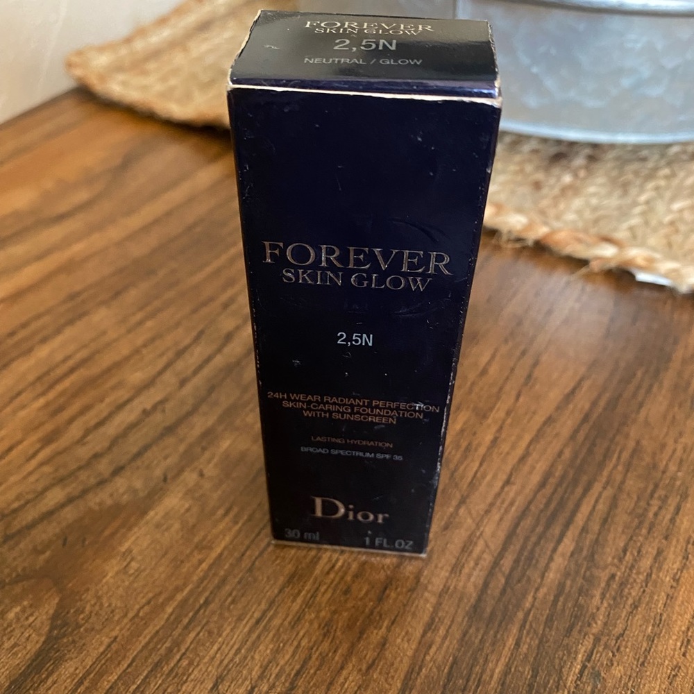 Dior Forever Skin Glow